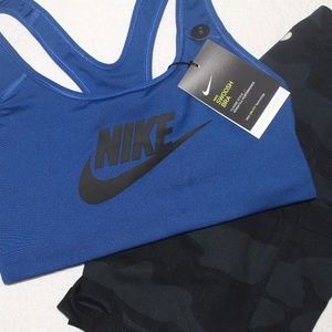 NWT!! - Nike Swoosh Bra / Medium Support - Dri Fit Technology